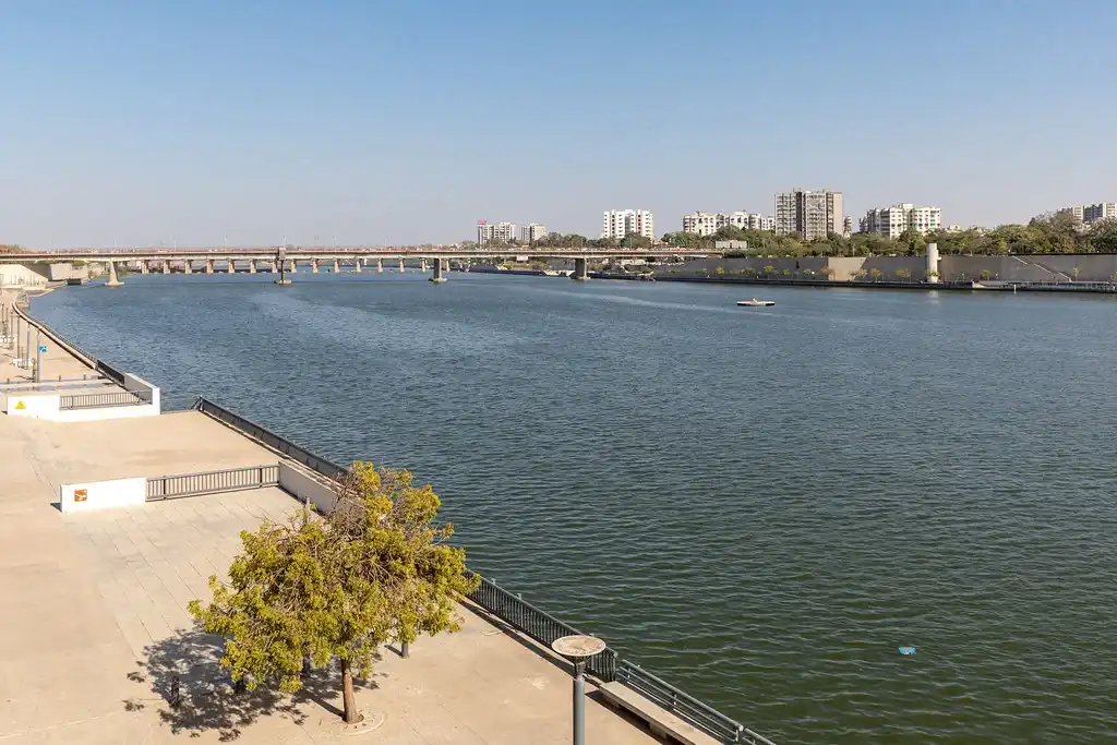 Sabarmati Riverfront - A Riverside Stroll
india